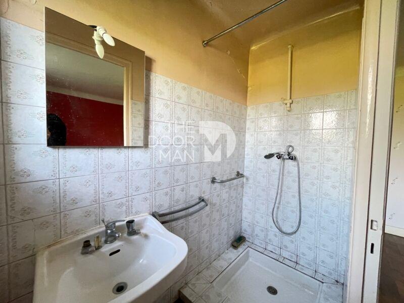 Maison - 98 m² - 5 pièces