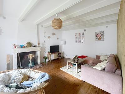 Maison - 108 m² - 5 pièces