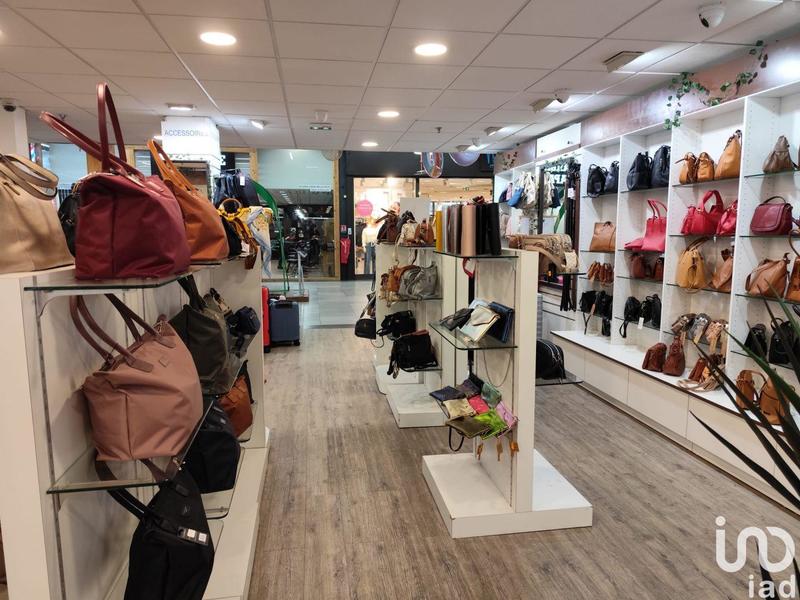 Local commercial - 270 m²