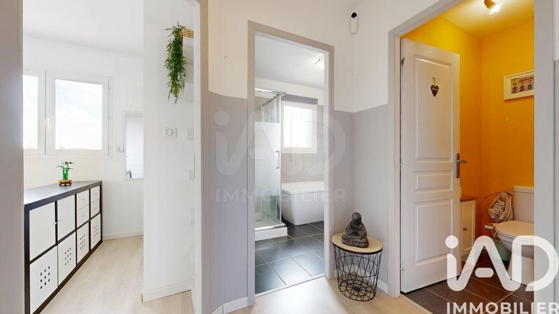 Maison - 80 m² - 4 pièces