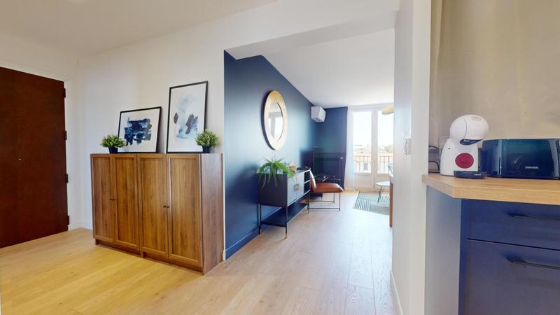 Appartement - 80 m² - 5 pièces