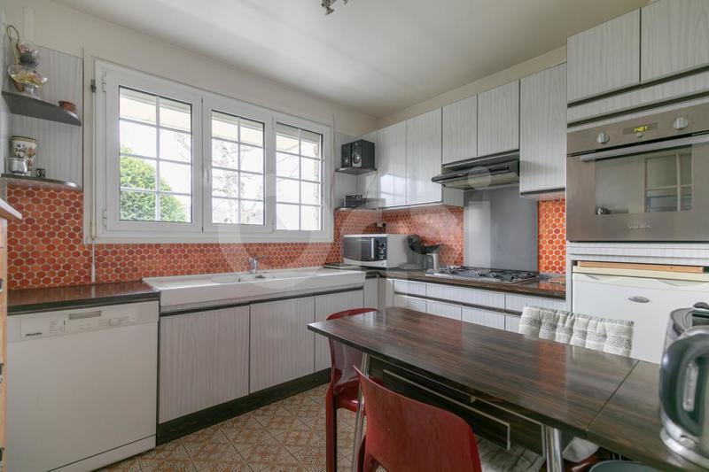 Maison - 140 m² - 4 pièces