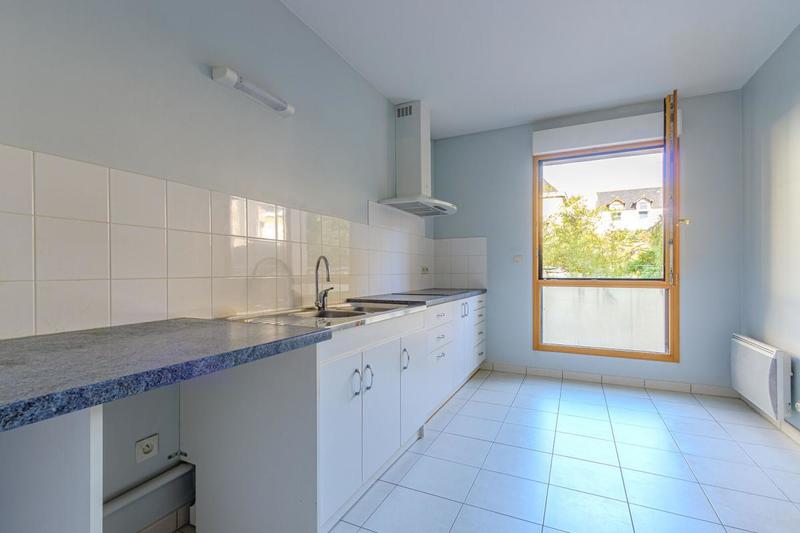 Appartement - 81 m² - 4 pièces