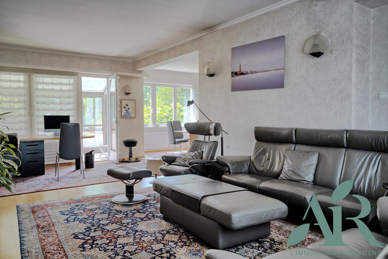 Maison - 170 m² - 6 pièces