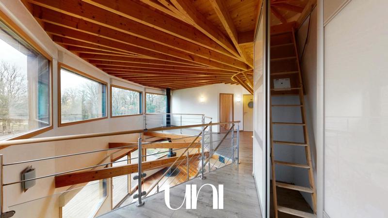 Maison - 200 m² - 7 pièces