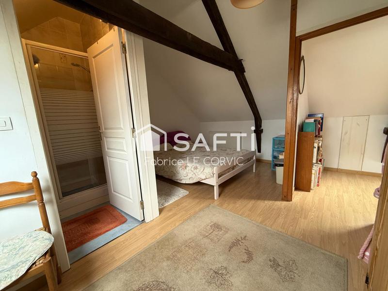 Maison - 285 m² - 13 pièces