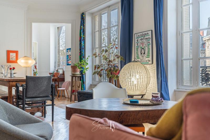 Appartement - 188 m² - 6 pièces