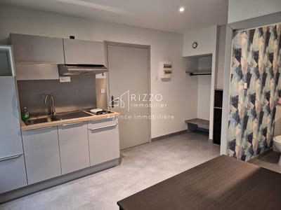 Appartement - 17 m² - 1 pièce