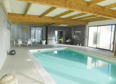 Maison - 181 m² - 6 pièces