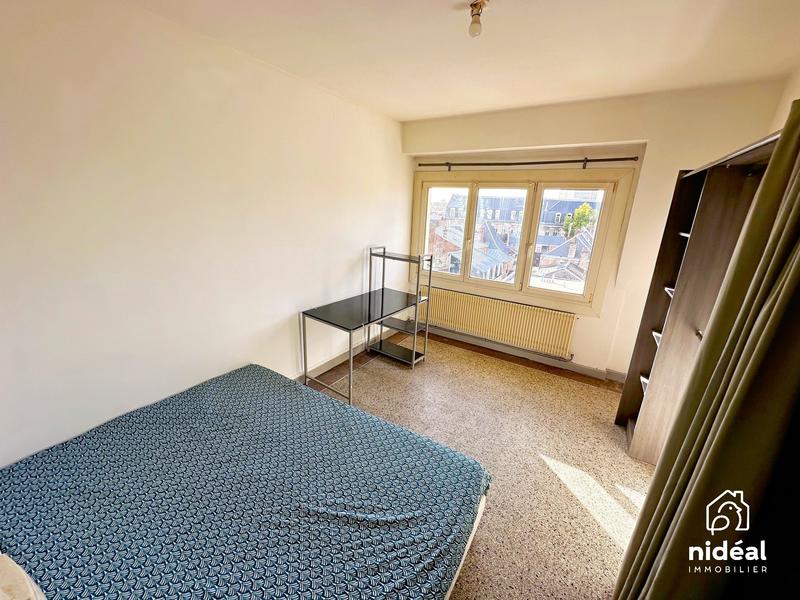 Appartement - 89 m² - 6 pièces