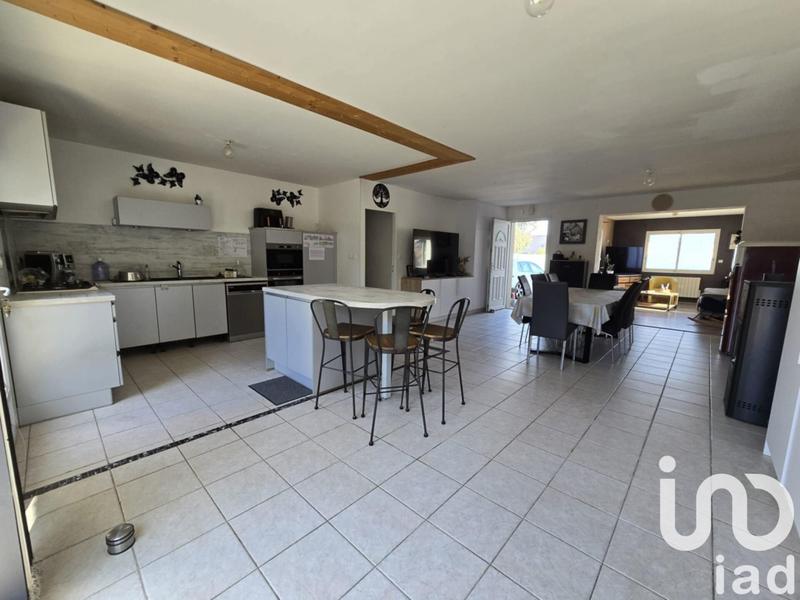 Maison - 166 m² - 8 pièces