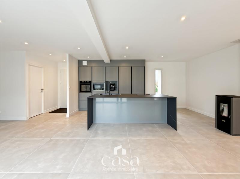 Maison traditionnelle - 130 m² - 5 pièces