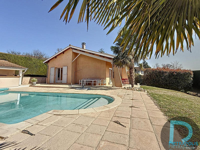 Villa - 125 m² - 5 pièces