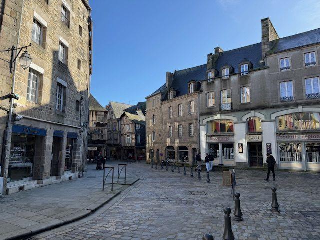 Fonds de commerce - Local commercial - 80 m²