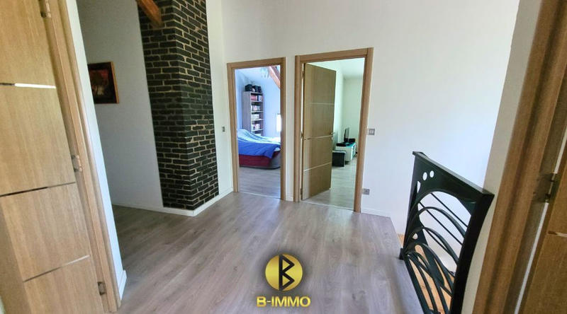 Maison - 200 m² - 6 pièces