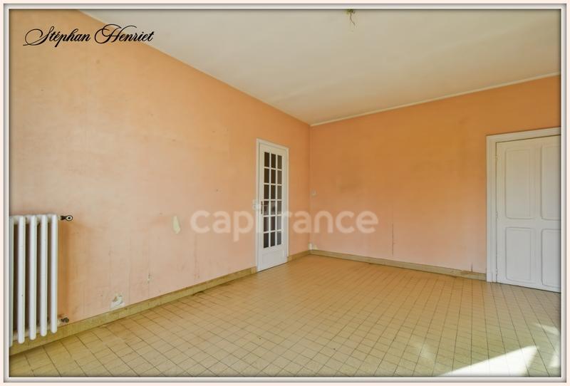 Maison de village - 270 m² - 8 pièces