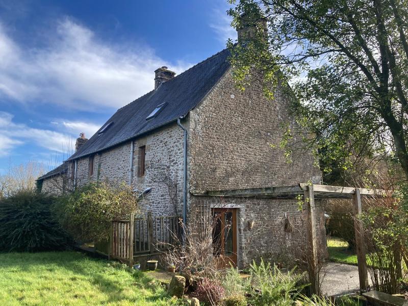 Maison - 161 m² - 7 pièces