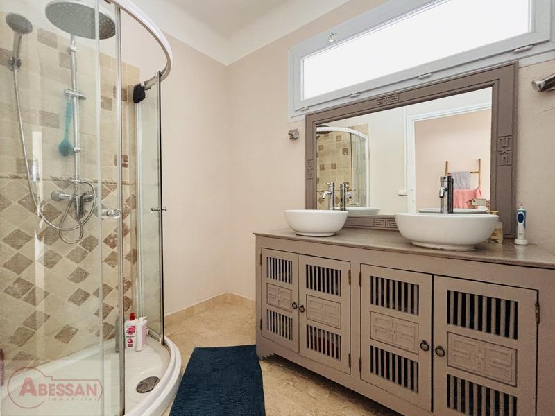 Maison - 165 m² - 6 pièces