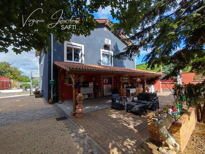 Maison - 175 m² - 6 pièces