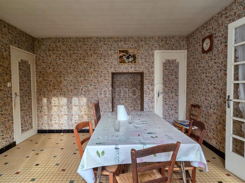 Maison en pierre - 100 m² - 5 pièces
