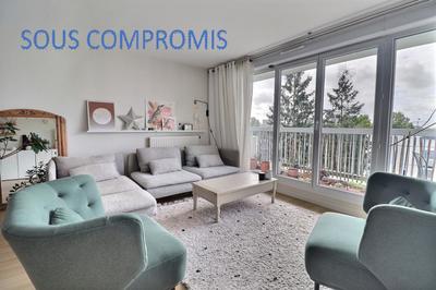 Appartement - 110 m² - 5 pièces