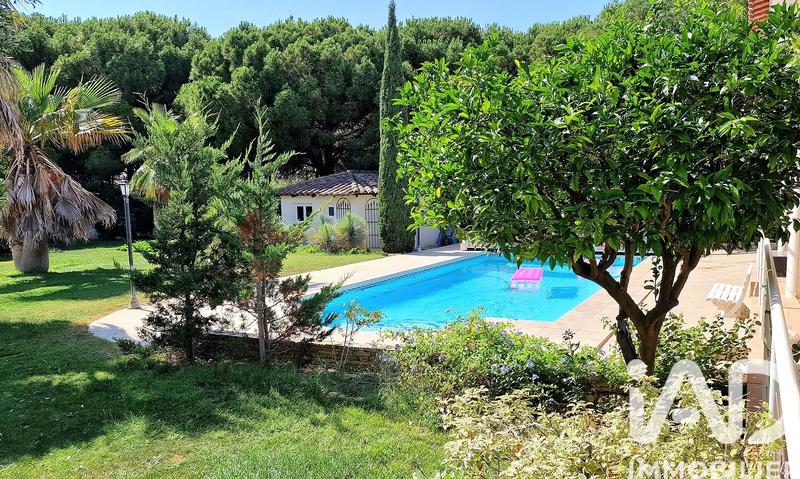 Maison - 257 m² - 6 pièces