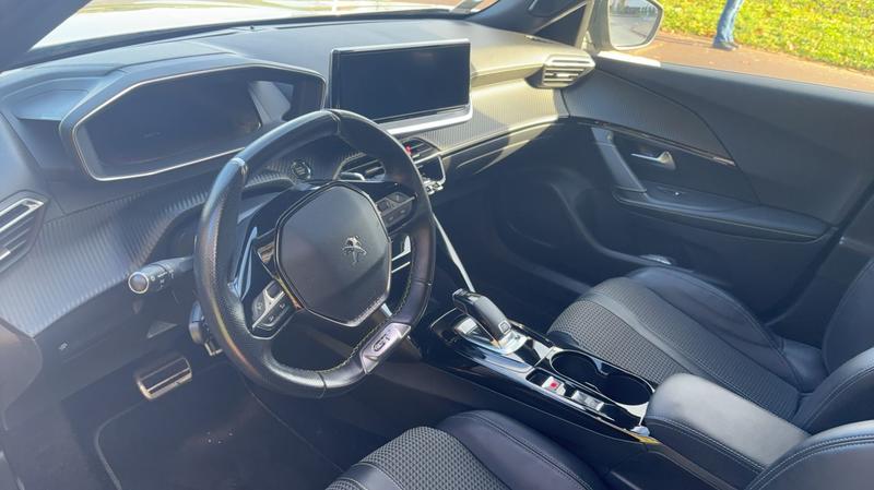 Peugeot 2008 II 1.2 PureTech 130 Eat8 Gt Line - Automatique Toit ouvrant