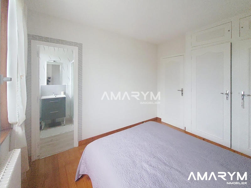 Maison - 180 m² - 6 pièces