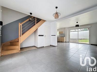 Maison - 80 m² - 5 pièces