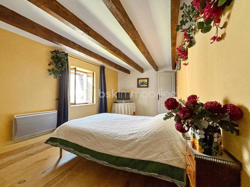 Maison de village - 112 m² - 5 pièces