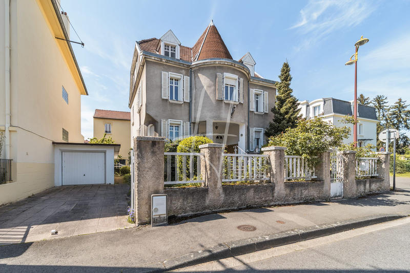 Duplex - 154 m² - 8 pièces