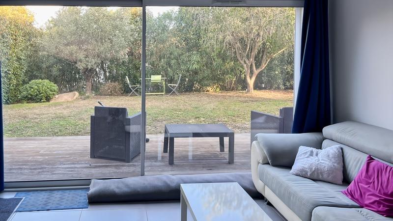 Villa - 323 m² - 8 pièces