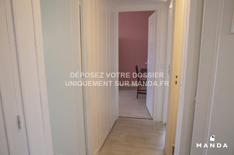 Chambre - 9 m² - 4 pièces