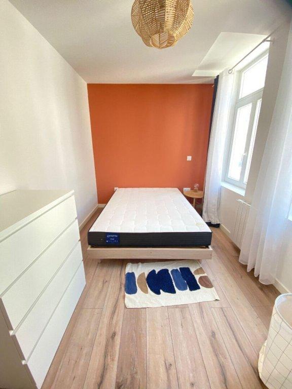 Chambre - 15 m² - 8 pièces