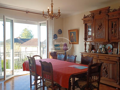 Maison - 86 m² - 4 pièces