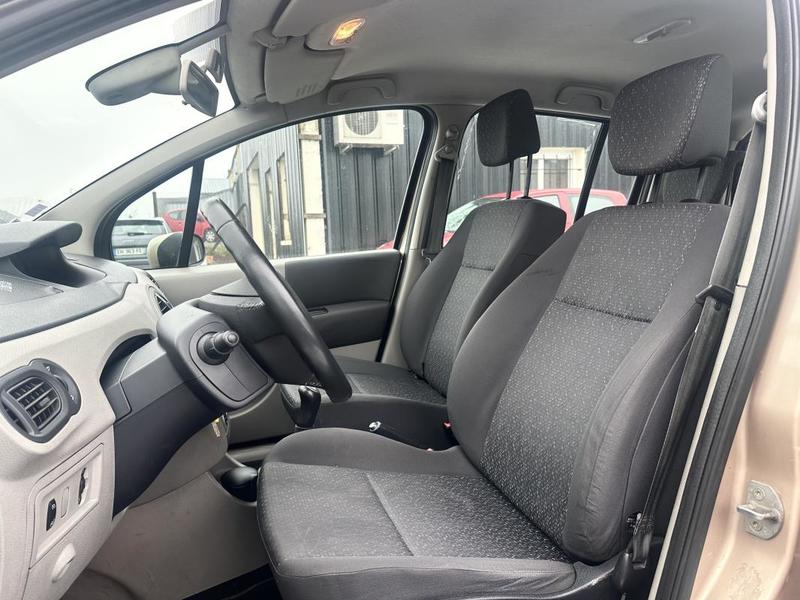 Renault Modus 1.5 dCi 82 cv