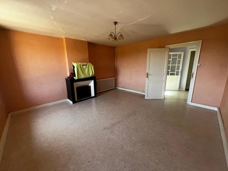 Maison - 237 m² - 7 pièces