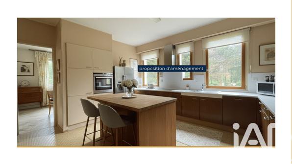 Maison - 176 m² - 13 pièces