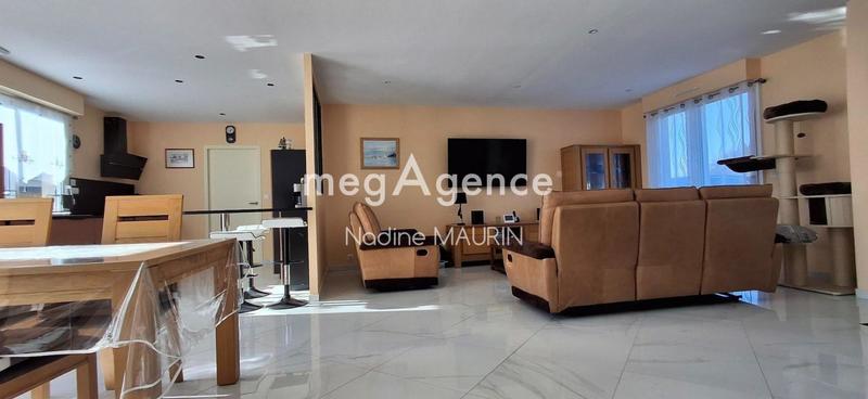 Pavillon - 112 m² - 5 pièces