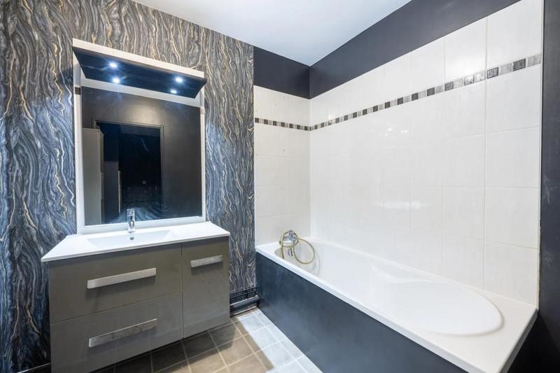 Appartement - 73 m² - 2 pièces