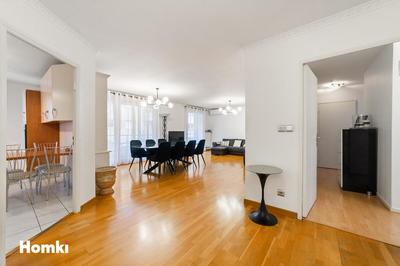 Appartement - 109 m² - 5 pièces
