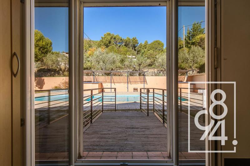 Moulin - 190 m² - 5 pièces