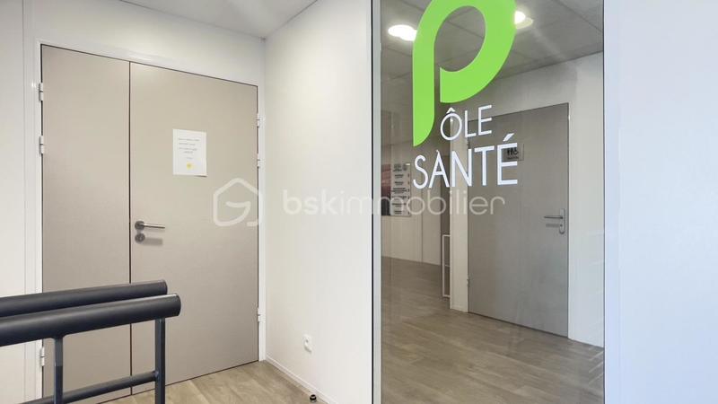 Bureau - 19 m² - 1 pièce