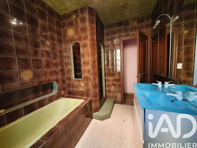 Maison - 176 m² - 7 pièces