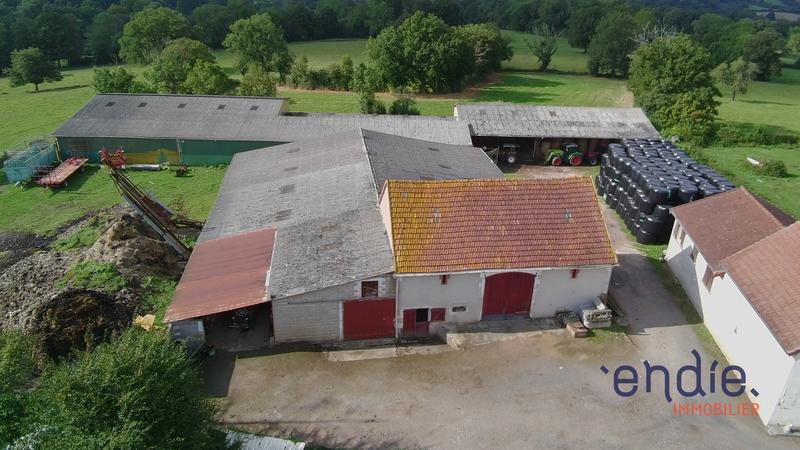 Corps de ferme - 109 m² - 5 pièces