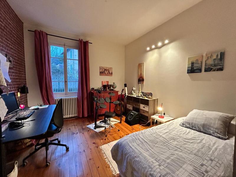 Maison - 195 m² - 5 pièces