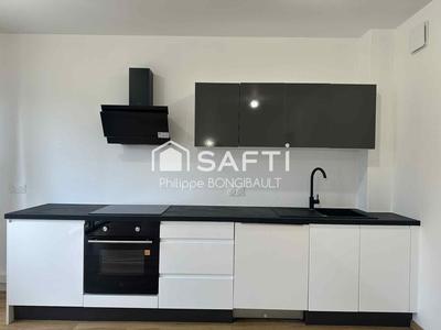 Appartement - 95 m² - 3 pièces