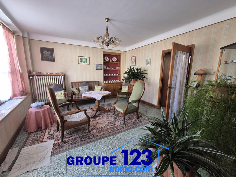 Maison - 107 m² - 6 pièces