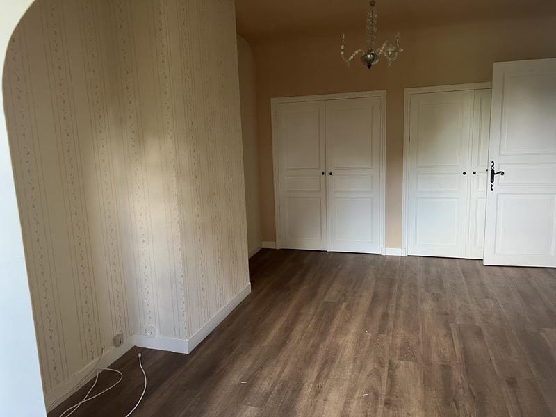 Maison ancienne - 152 m² - 5 pièces