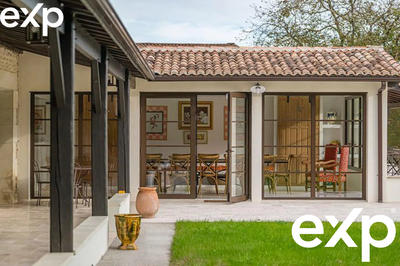 Maison - 300 m² - 9 pièces